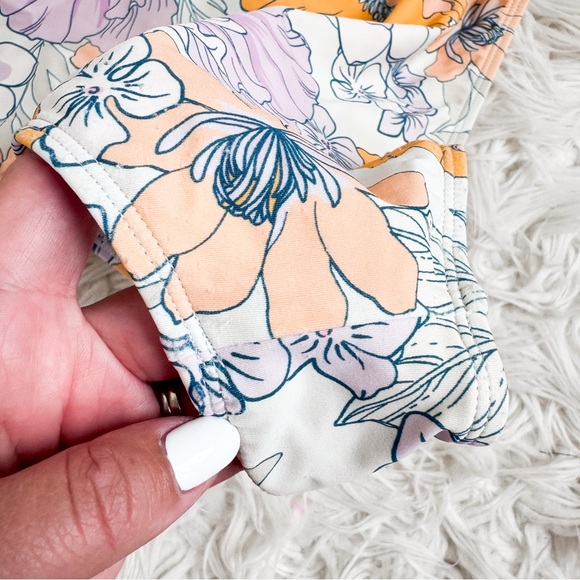 Cupshe | Lilac & Yellow Floral High Waisted Bikini Bottom - Picture 8 of 8